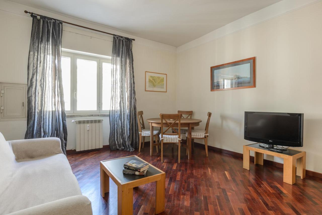 Residence Chiatamone 53 Napoli Ngoại thất bức ảnh